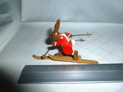 Hase osterhase als skifahrer - ,